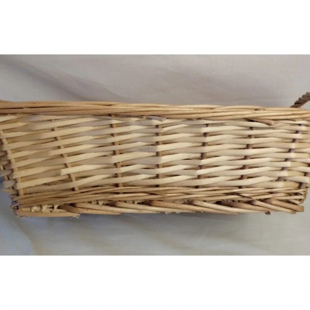 Vintage Woven & Rattan 13 1/2